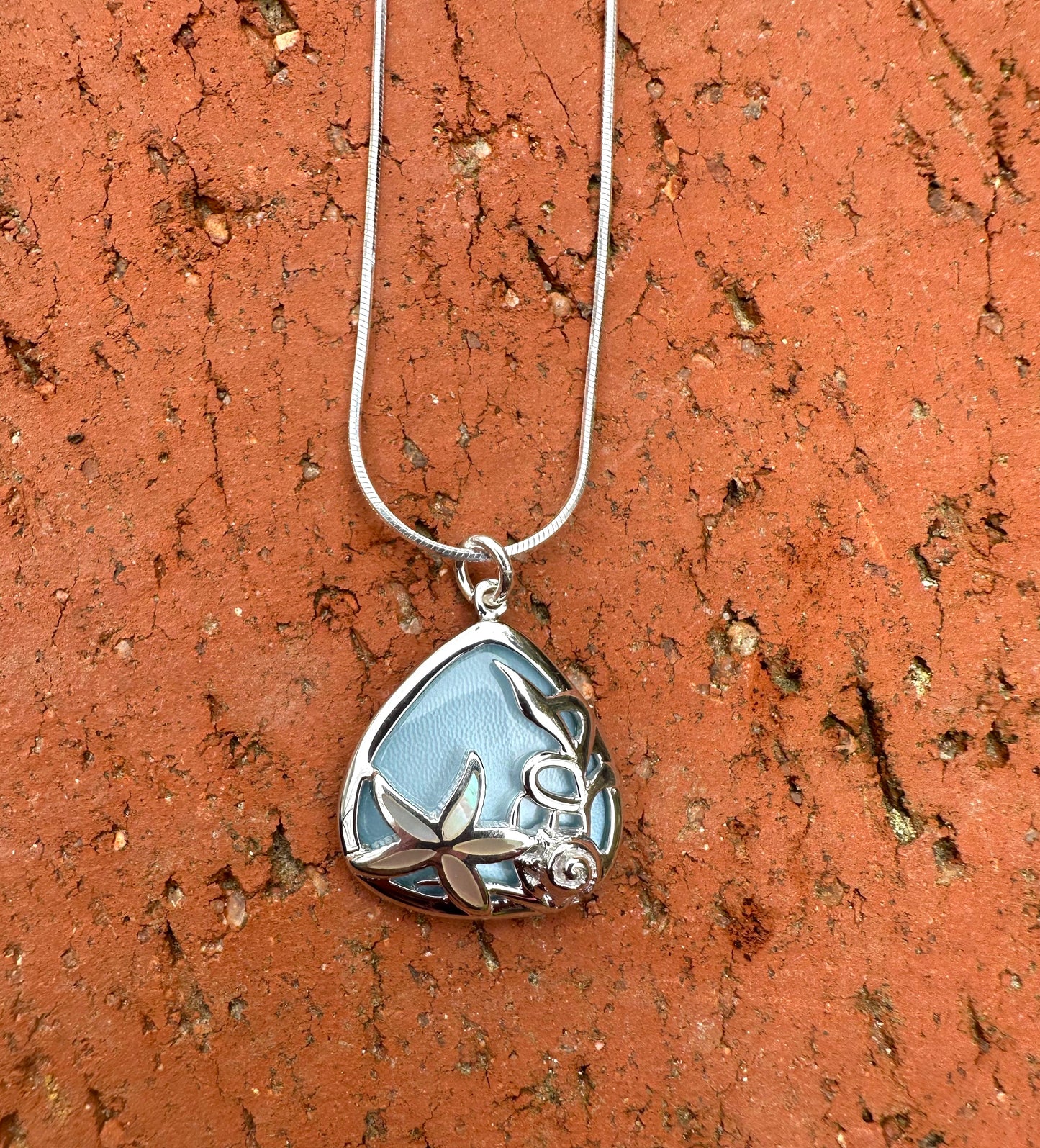 Light Blue Small Sea Star Mother of Pearl Necklace