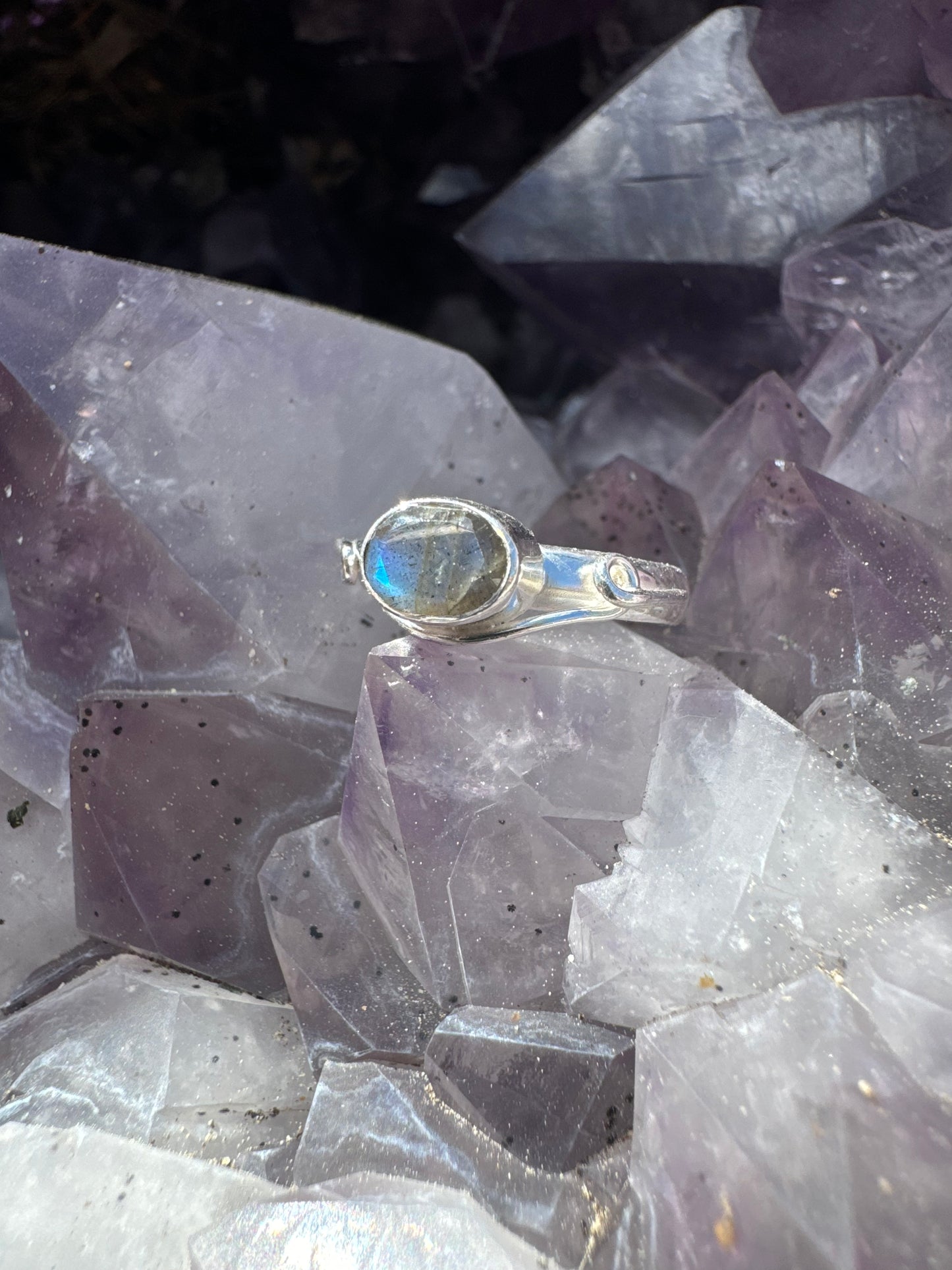 Fairy Light Labradorite Ring