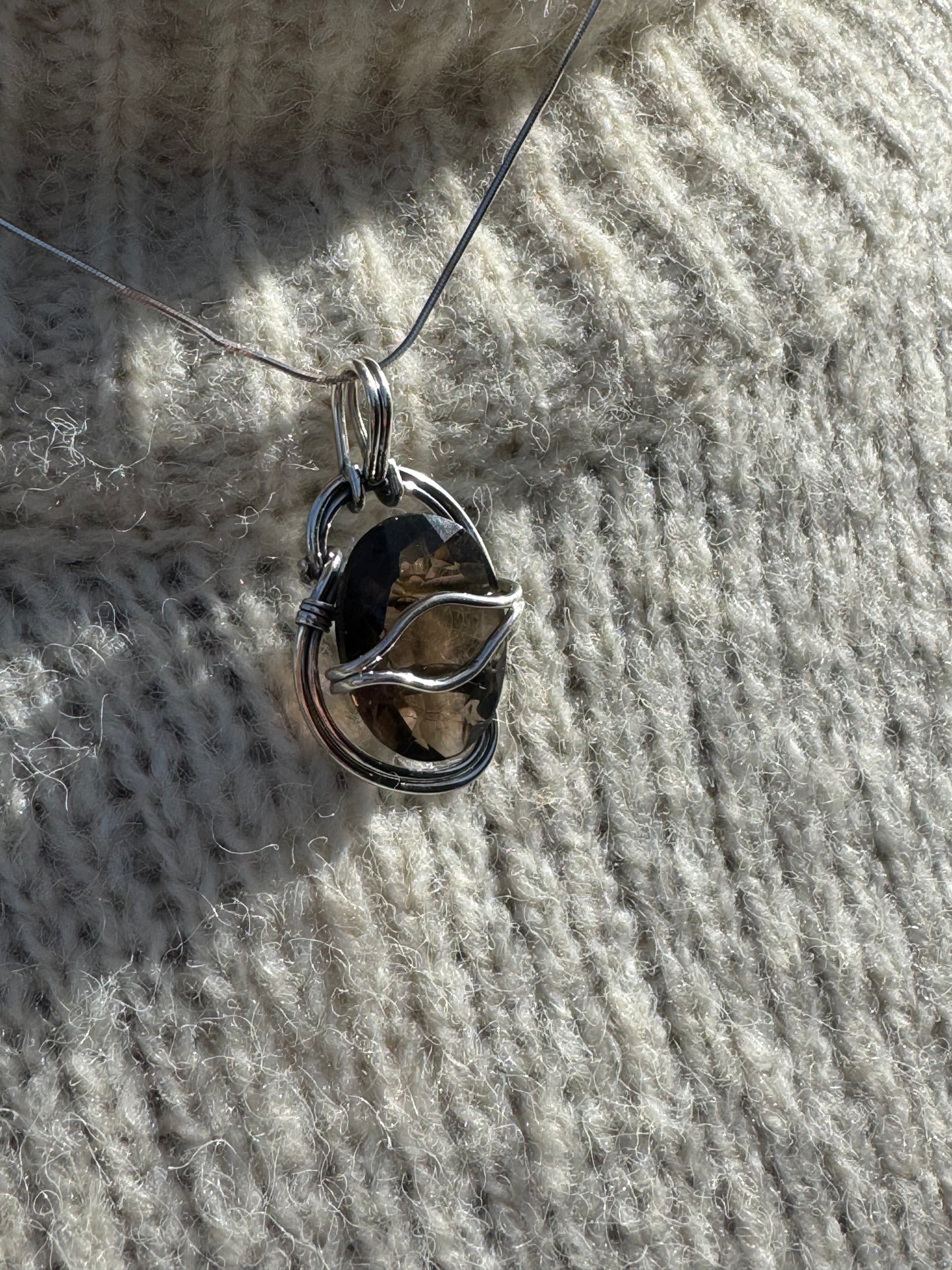 Mocha Glow Quartz Necklace