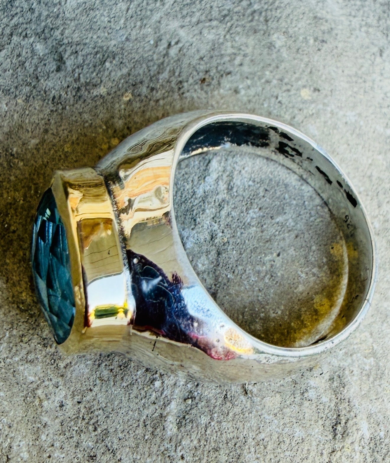 Deepwater Oracle -Gold Ring