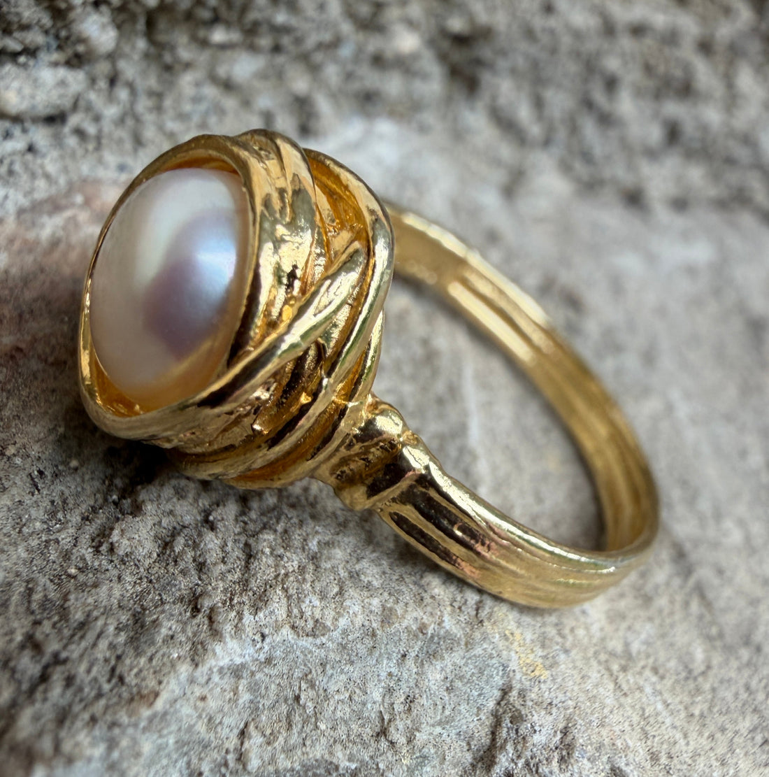 What Is Mediterranean Jewelry?