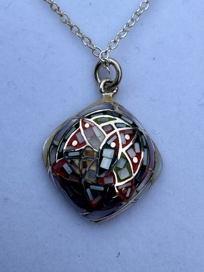 Multi-Color Mother of Pearl Necklace