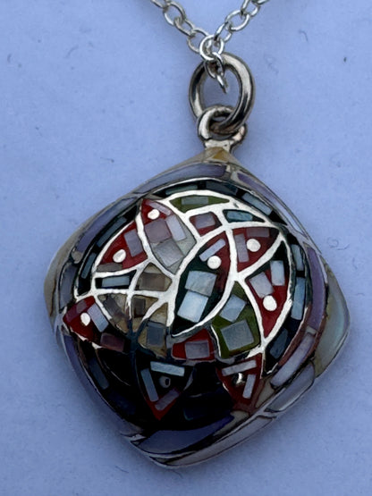 Multi-Color Mother of Pearl Necklace
