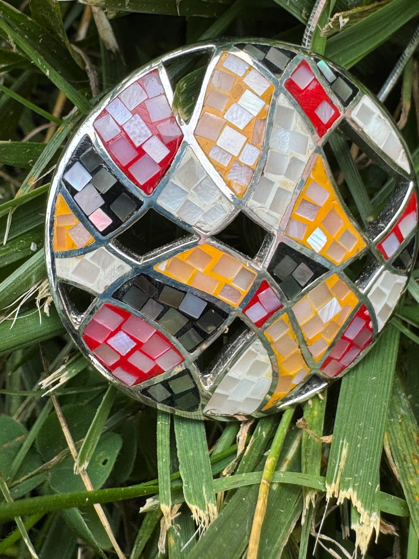 round multi color mother of pearl  mosaice sterling necklace