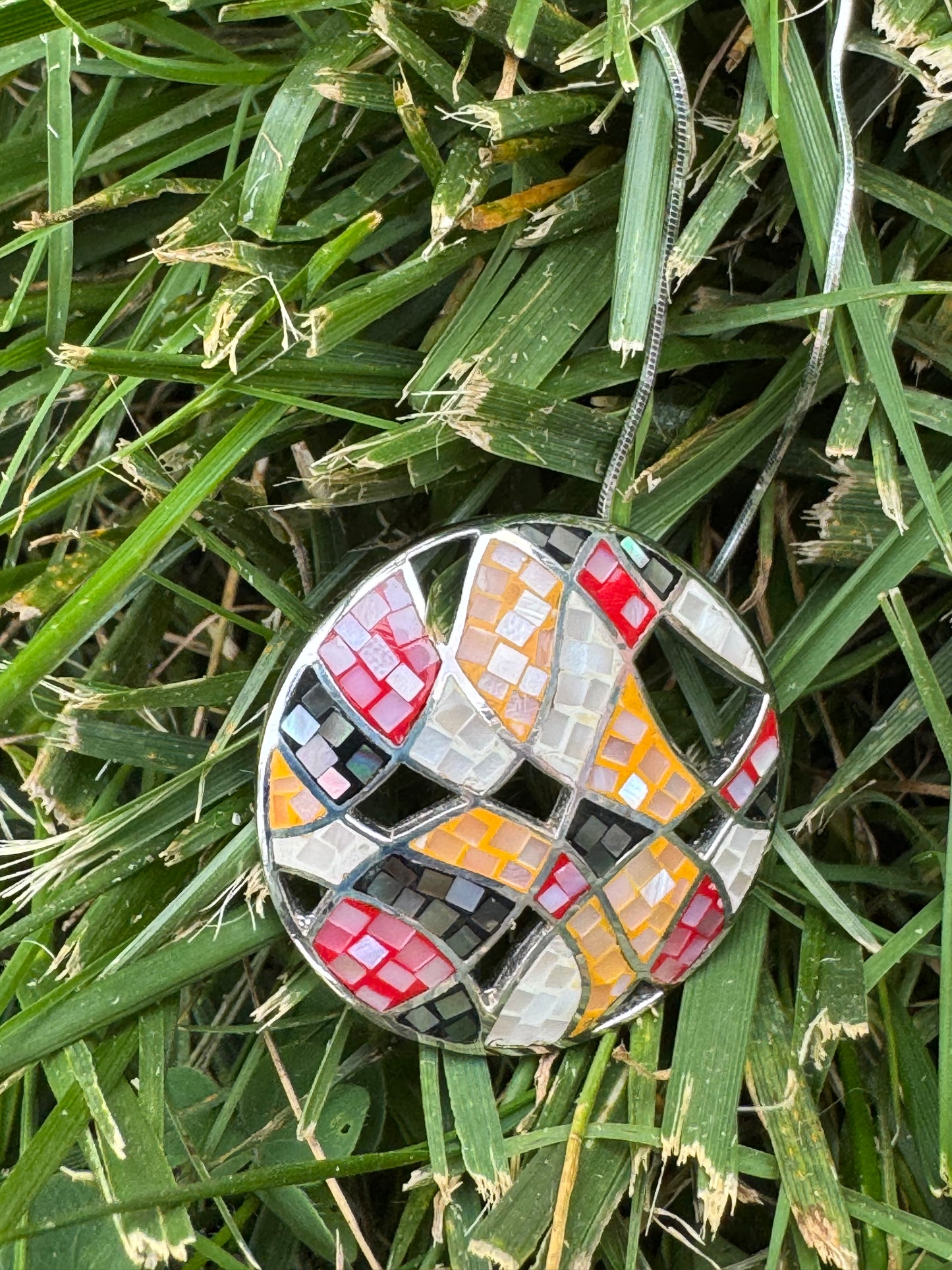 round multi color mother of pearl  mosaice sterling necklace