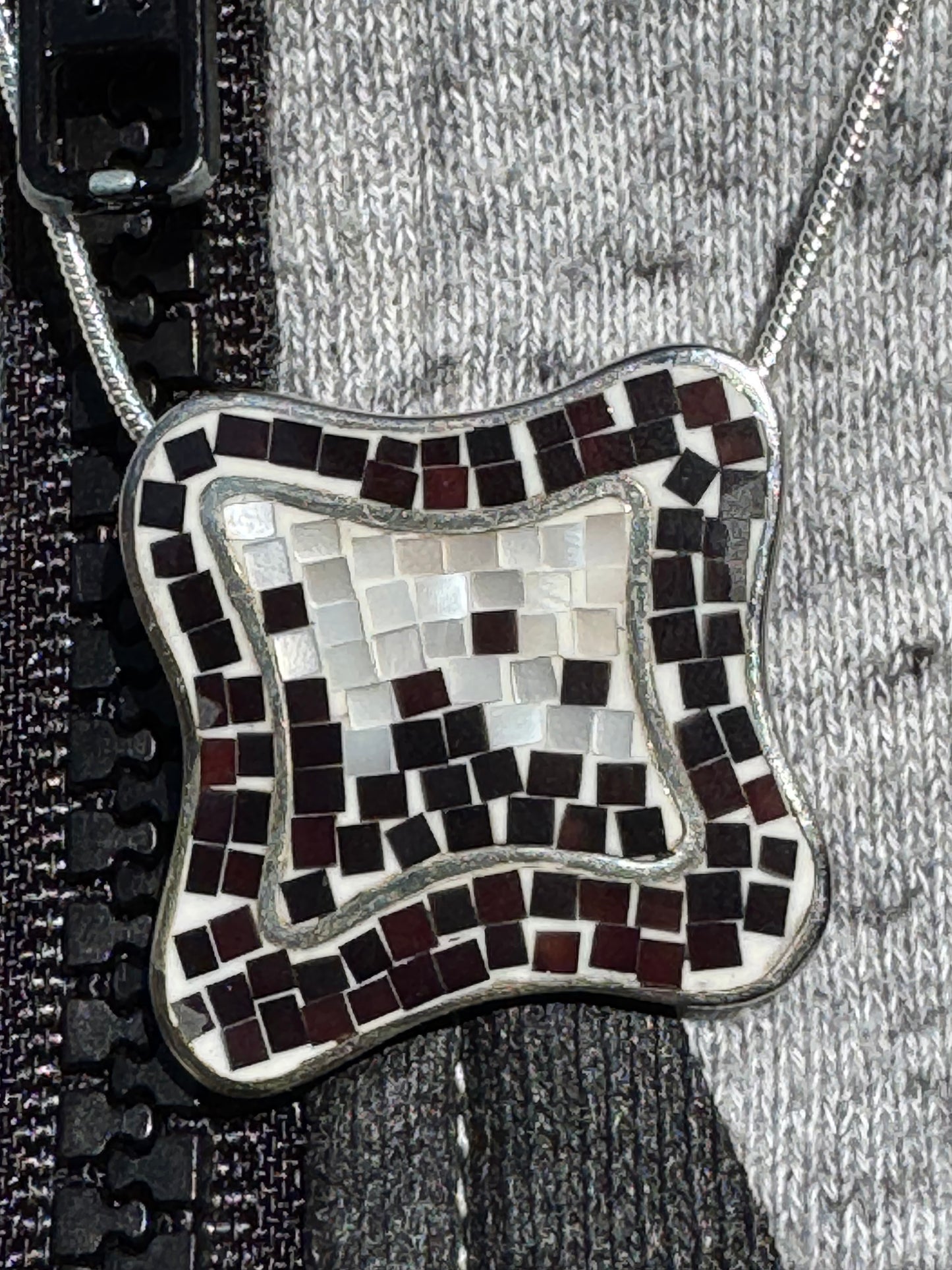 FREE FORM BLACK AND WHITE MOTHER OF PEARL NECKLACE