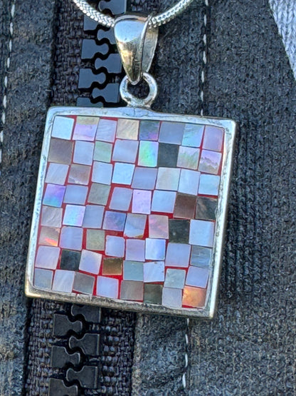 SQUARE BROWN AND WHITE MOSAICE NECKLACE
