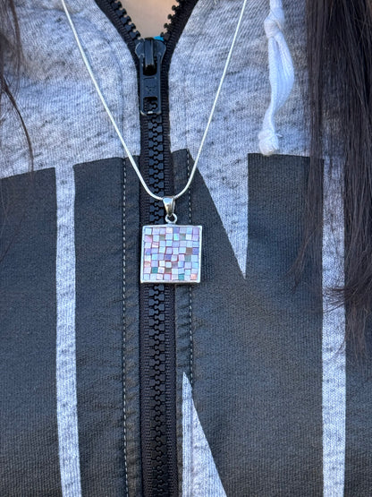 SQUARE BROWN AND WHITE MOSAICE NECKLACE
