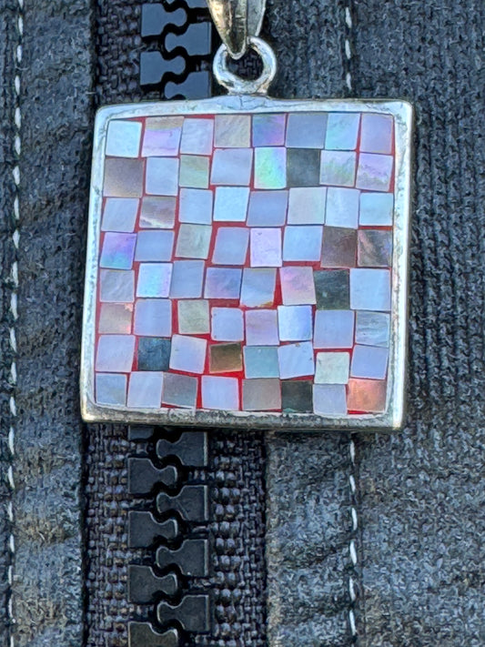 SQUARE BROWN AND WHITE MOSAICE NECKLACE