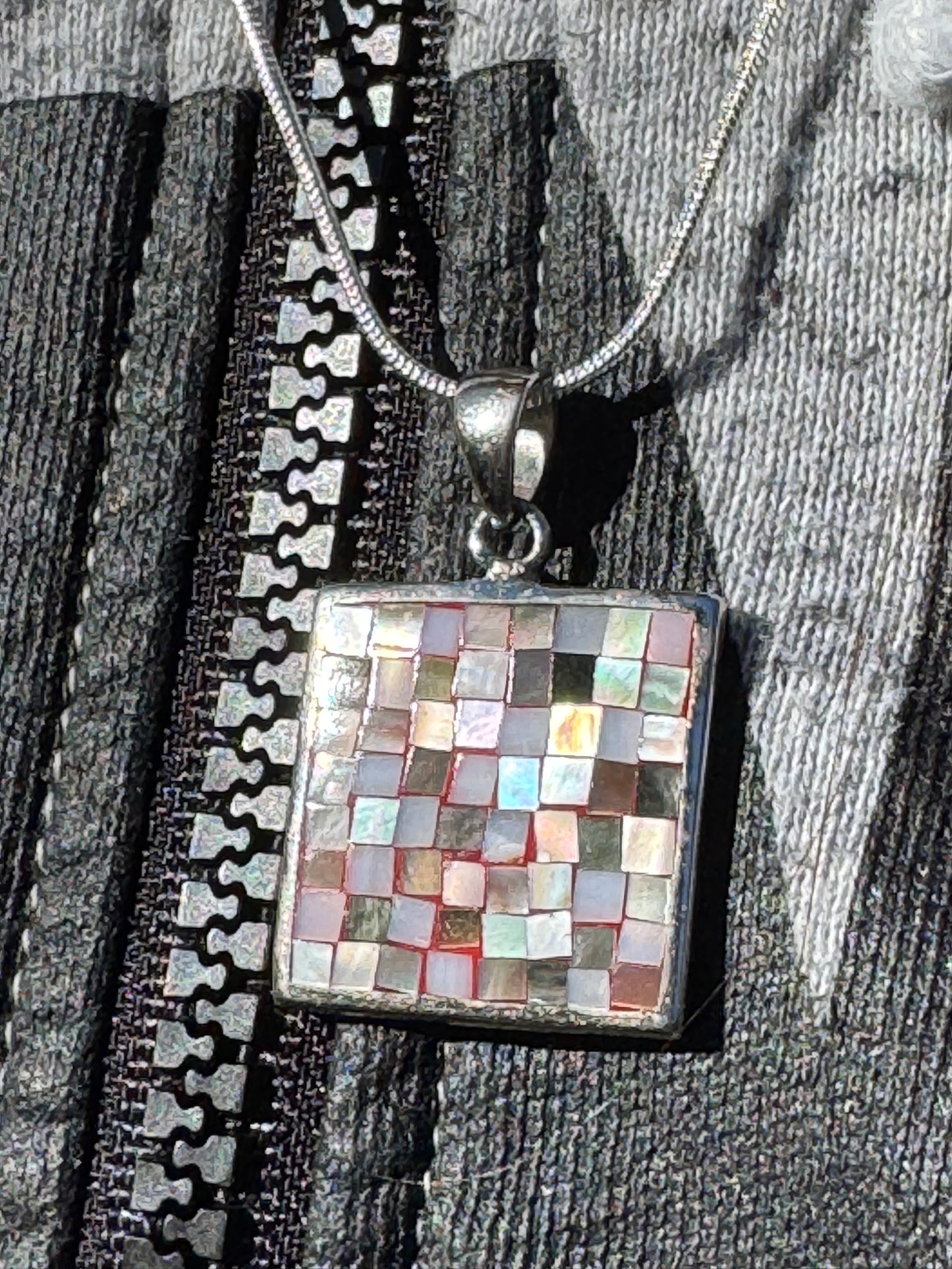 SQUARE BROWN AND WHITE MOSAICE NECKLACE