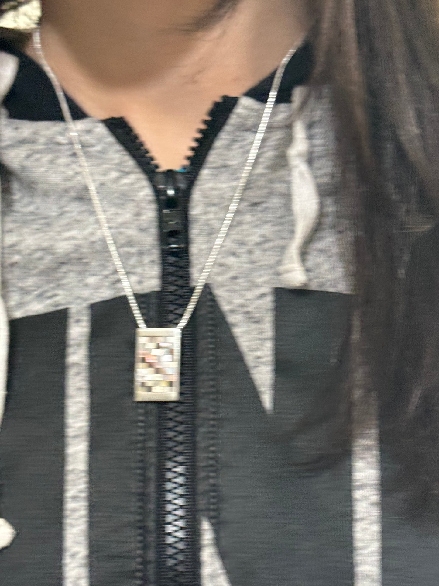 RECTANGEL BROWN AND WHITE MOTHER OF PEARL NECKLACE