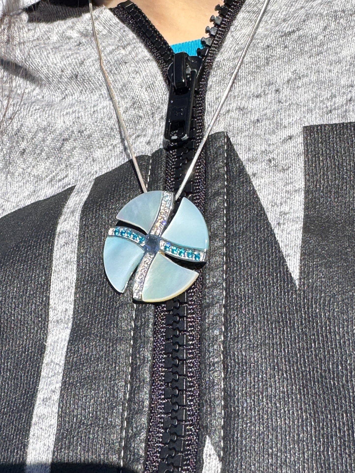 BIG WHITE AND BLUE MOTHER OF PEARL WITH WHITE AND BLUE CRYSTALS STERLING NECKLACE