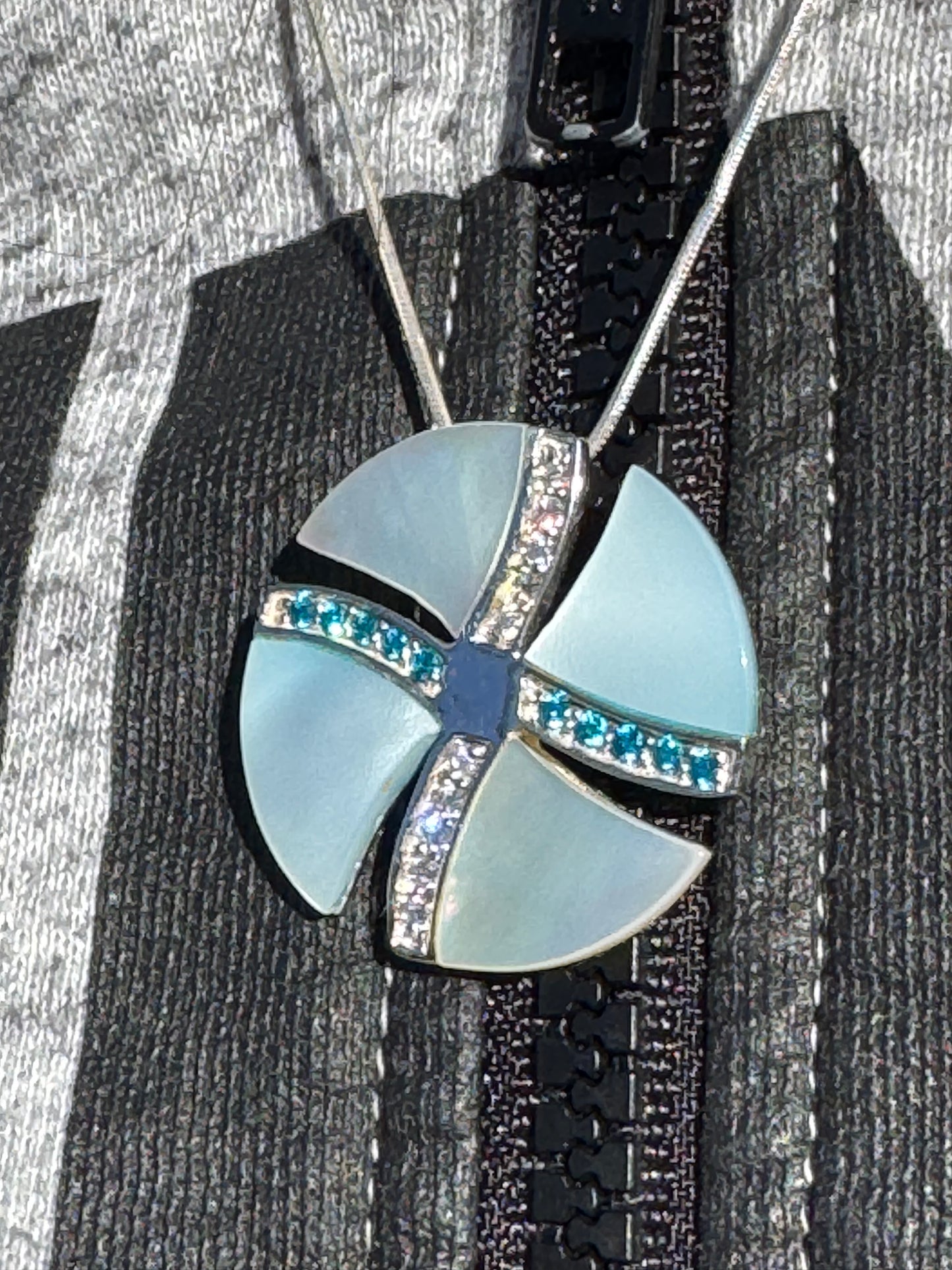 BIG WHITE AND BLUE MOTHER OF PEARL WITH WHITE AND BLUE CRYSTALS STERLING NECKLACE