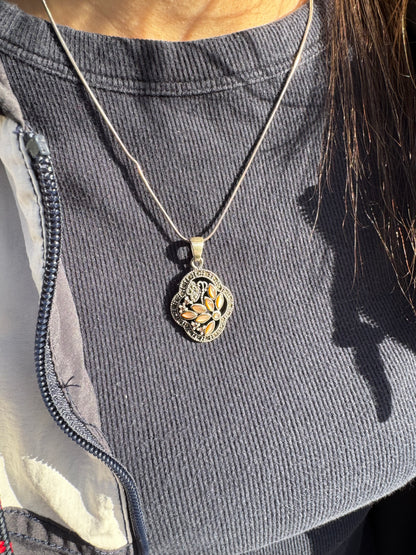 THE BROWN MOTHER OF PEARL FLOWER WITH MARCASAITE NECKLACE