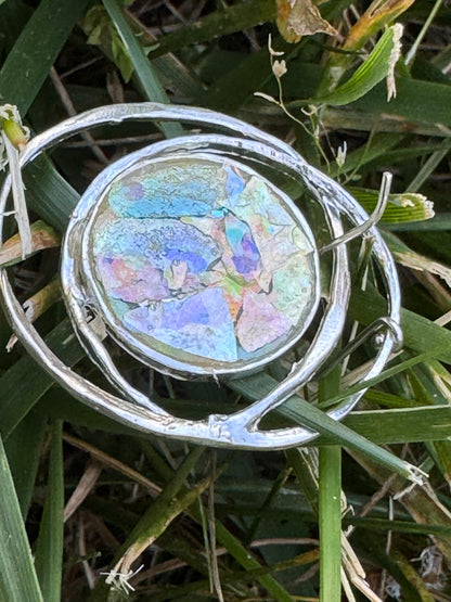 ANCIENT ROMAN GLASS IN CIRCLES