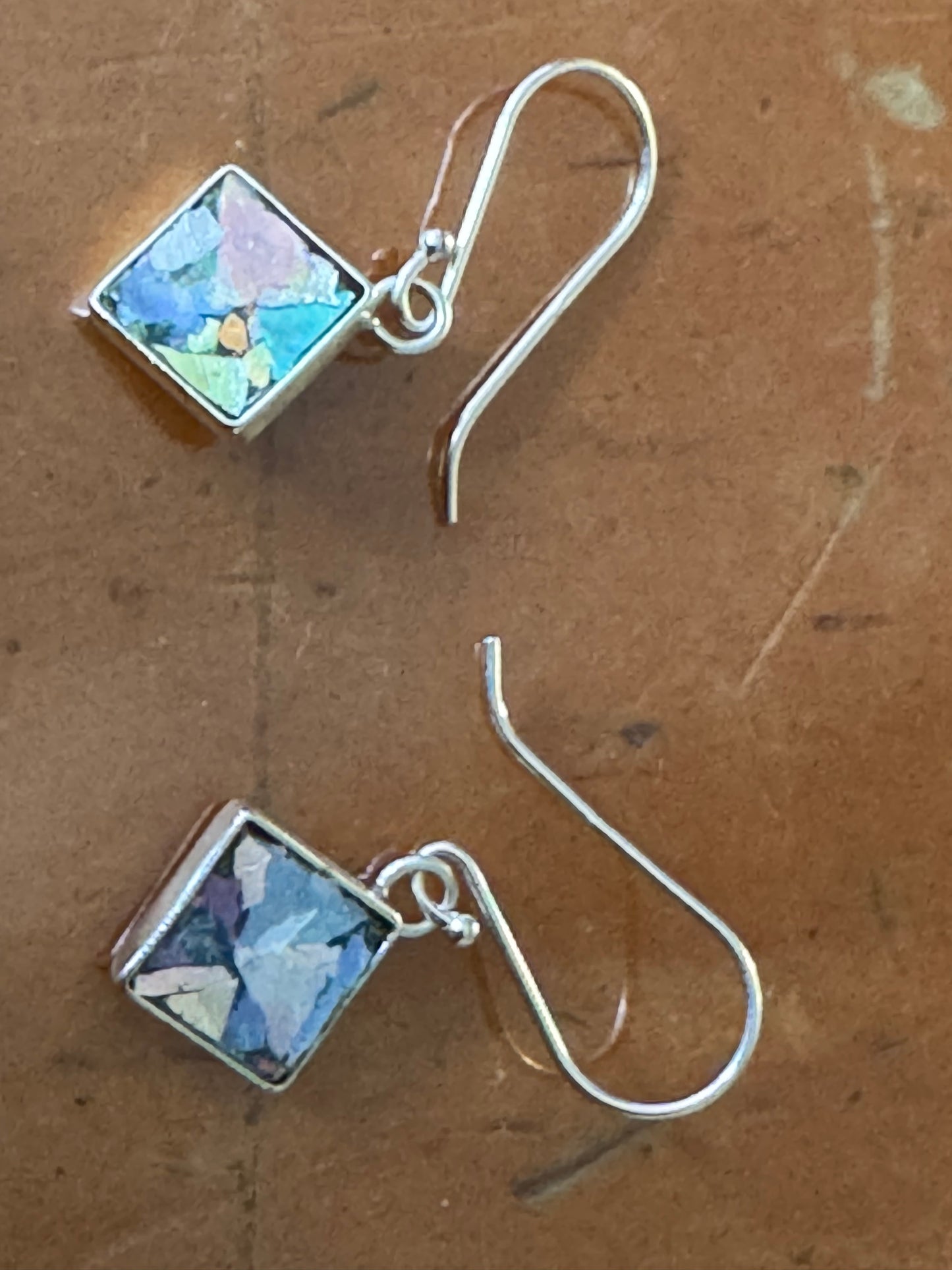 SMALL SQUARE ANCIENT ROMAN GLASS EARRINGS WITH PATENA
