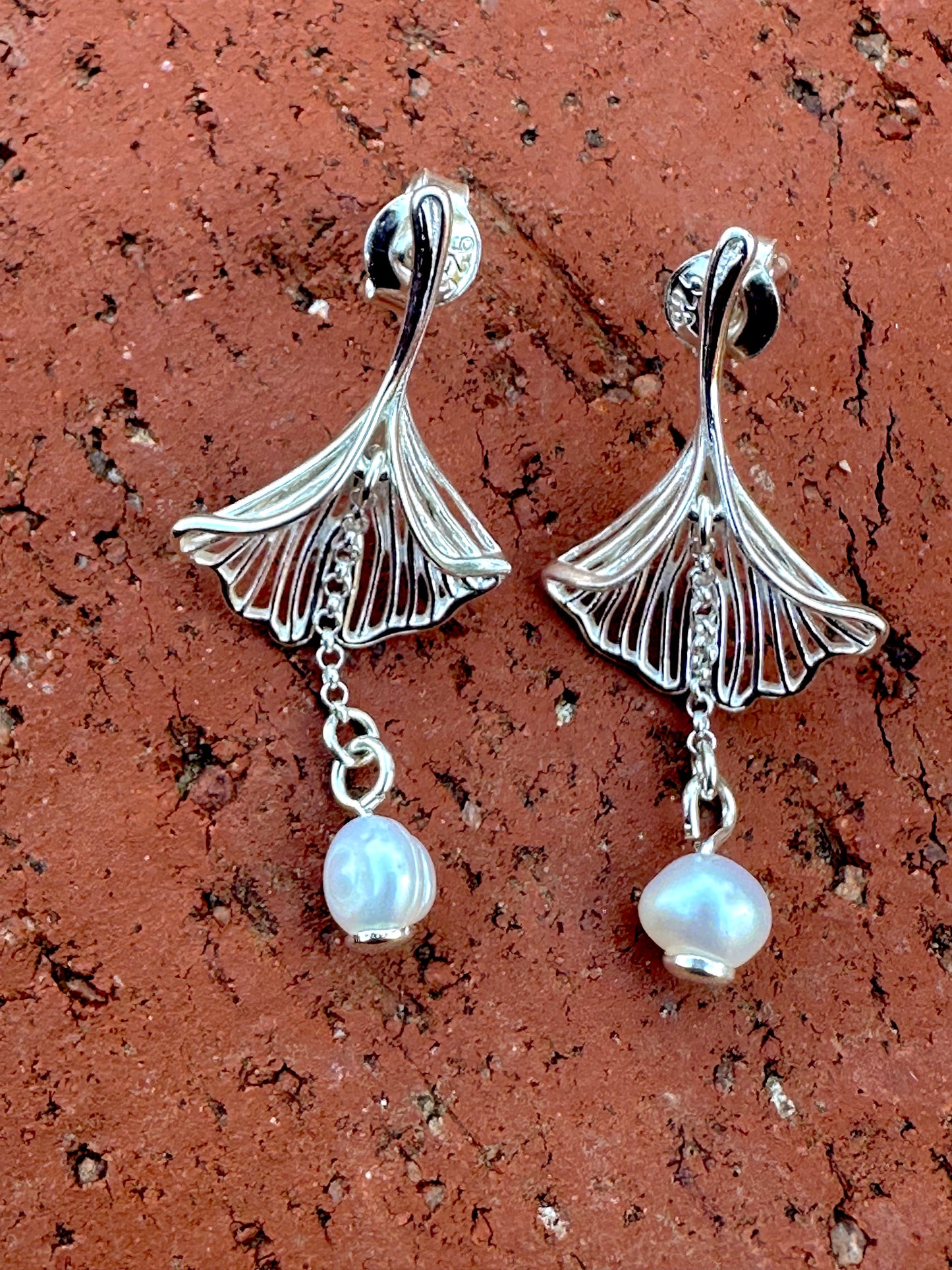 Wire Shell Teardrop Small White Pearl Sterling Silver Post Earrings