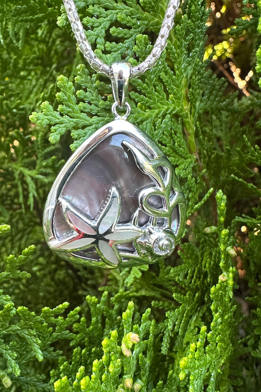 Big Sea star brown Mother of Pearl Neecklace