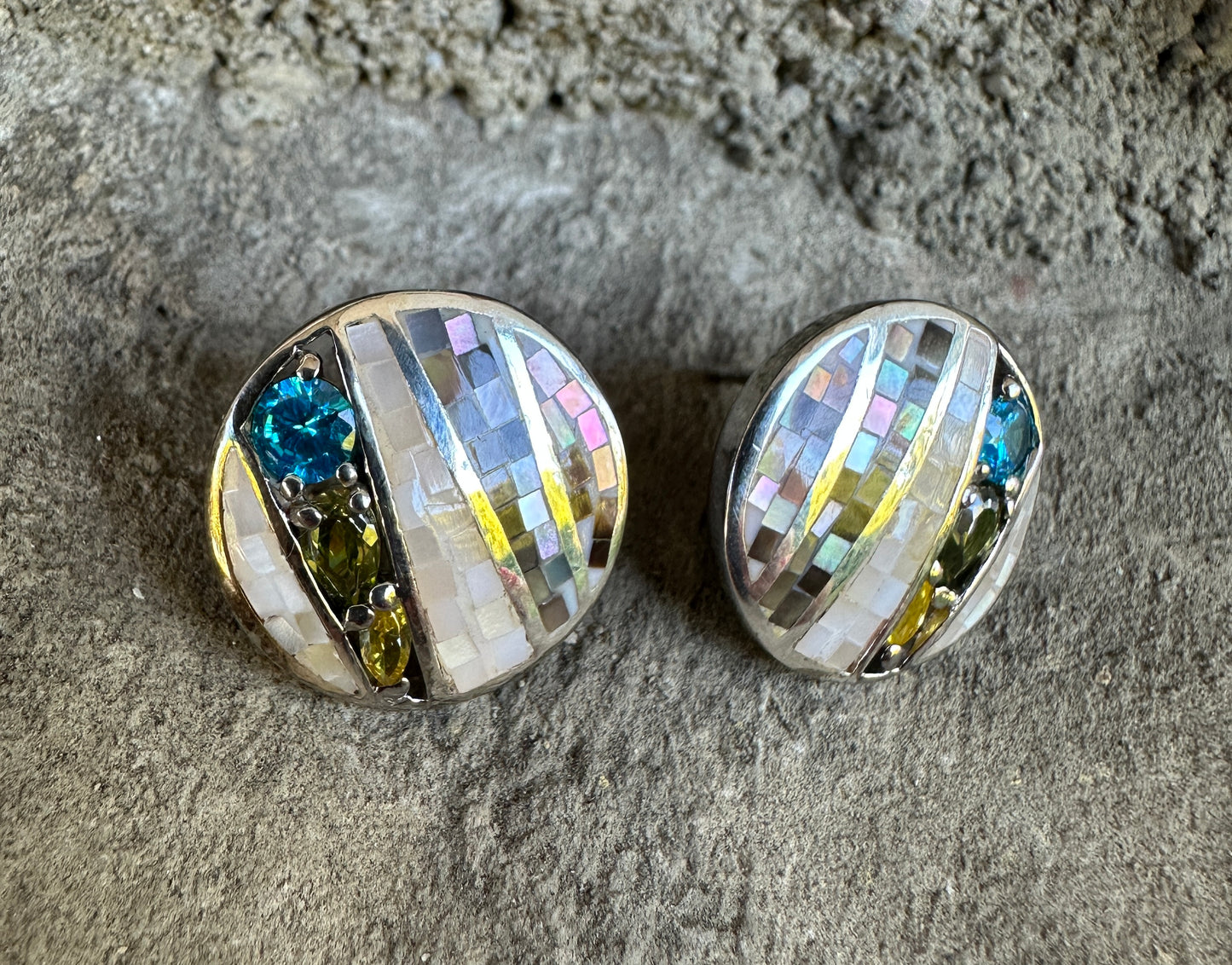 Inlay Harmony Earrings